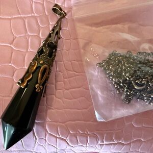 Black Onyx Teardrop Pendant Necklace with Antique Gold Filigree